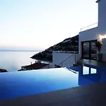 Villa Eden-Roc